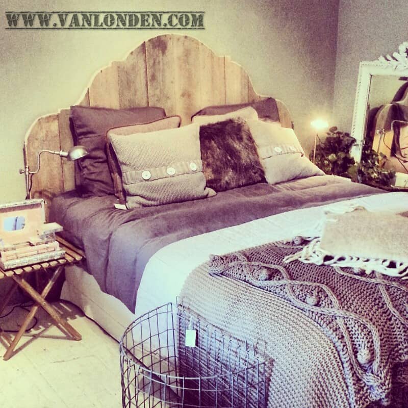 Steigerhouten tweepersoonsbedden