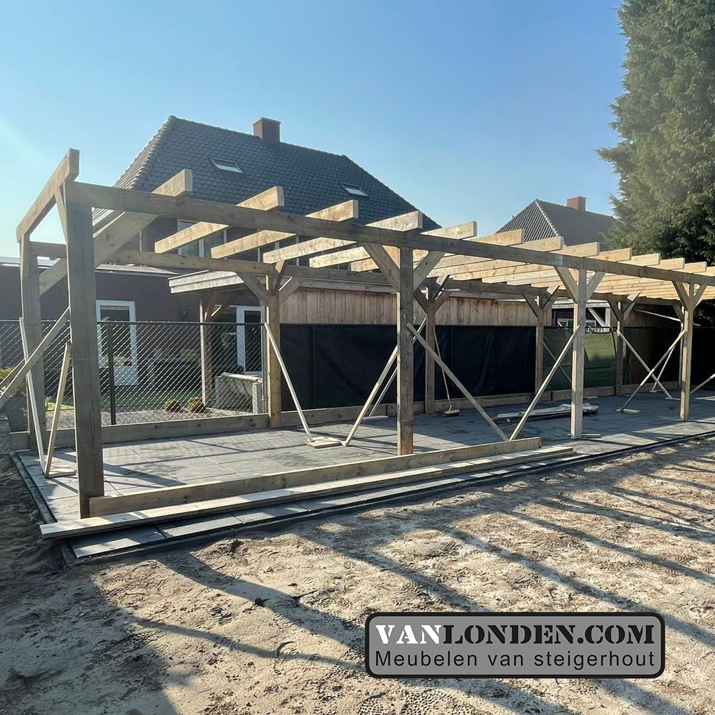 Steigerhout overkapping Manuel