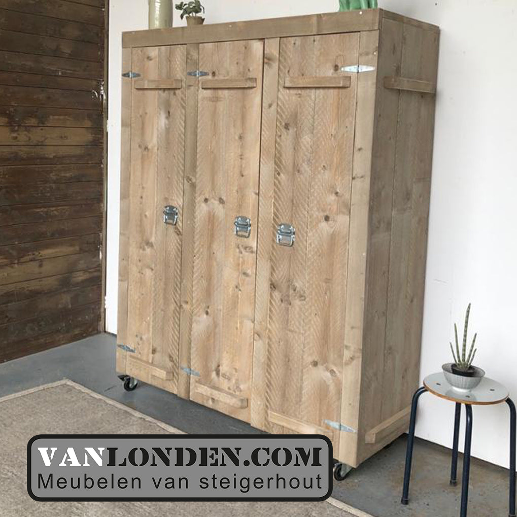 Steigerhouten kledingkast Keet