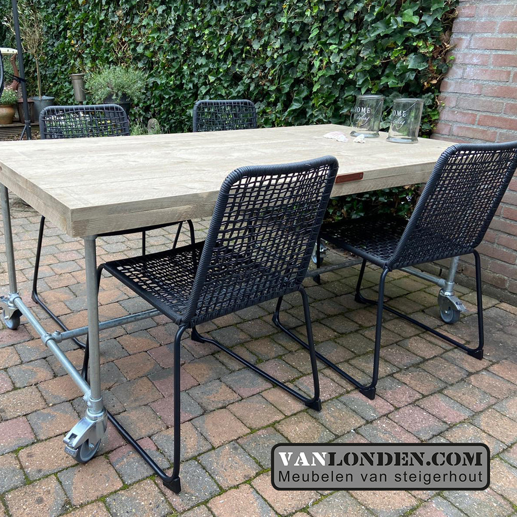 Steigerhouten buistafel Manja