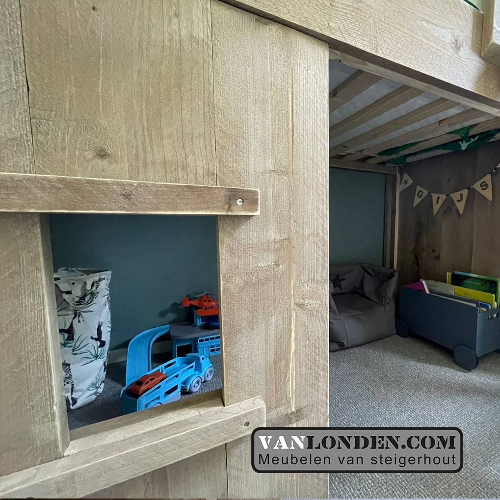 Steigerhouten hoogslaper Jorg