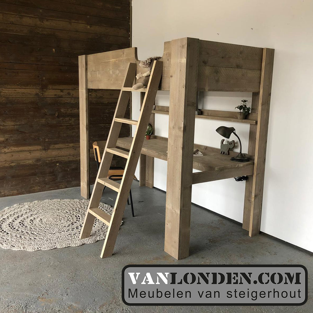 Steigerhouten hoogslaper met bureau Meindert