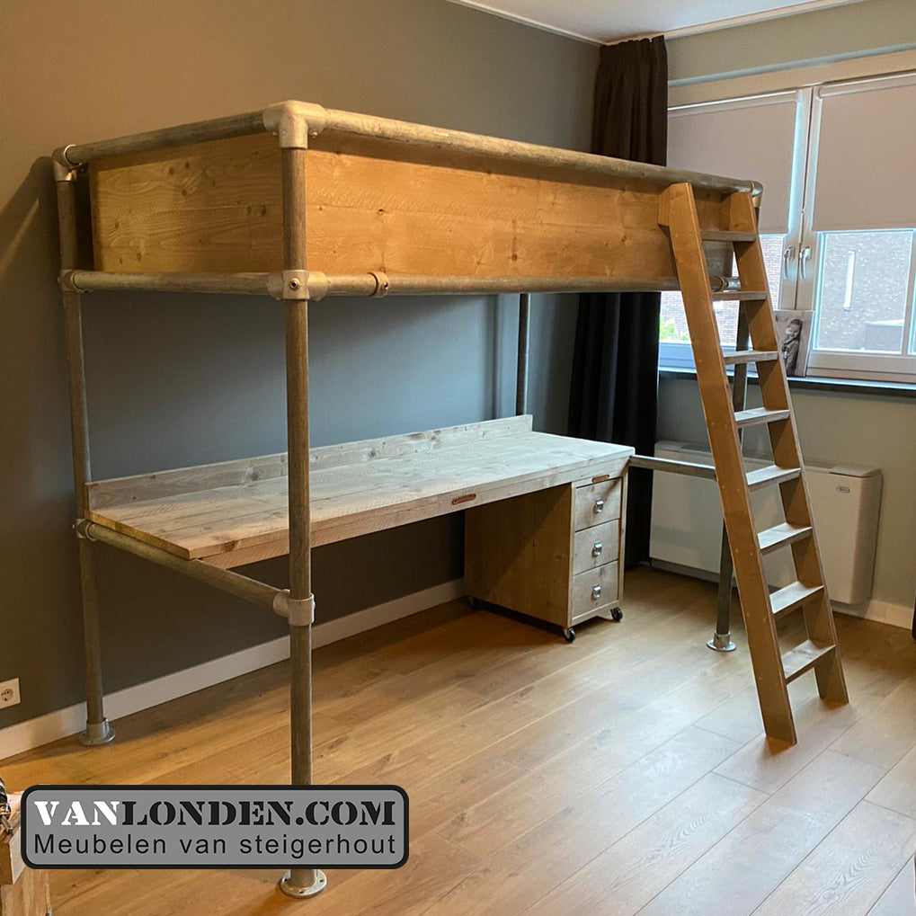 Steigerhouten hoogslaper met bureau Noah