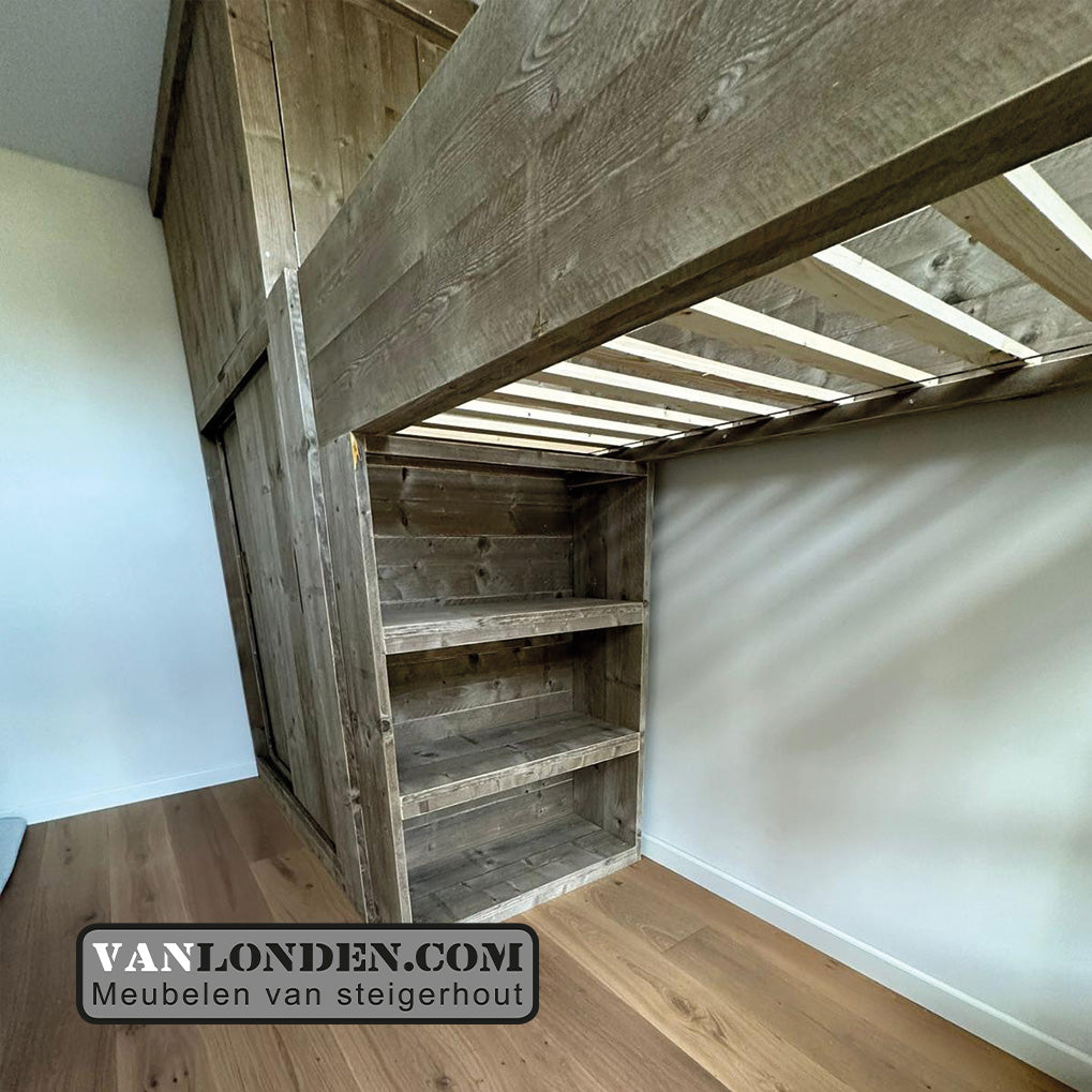 Steigerhouten hoogslaper met kast Wicky