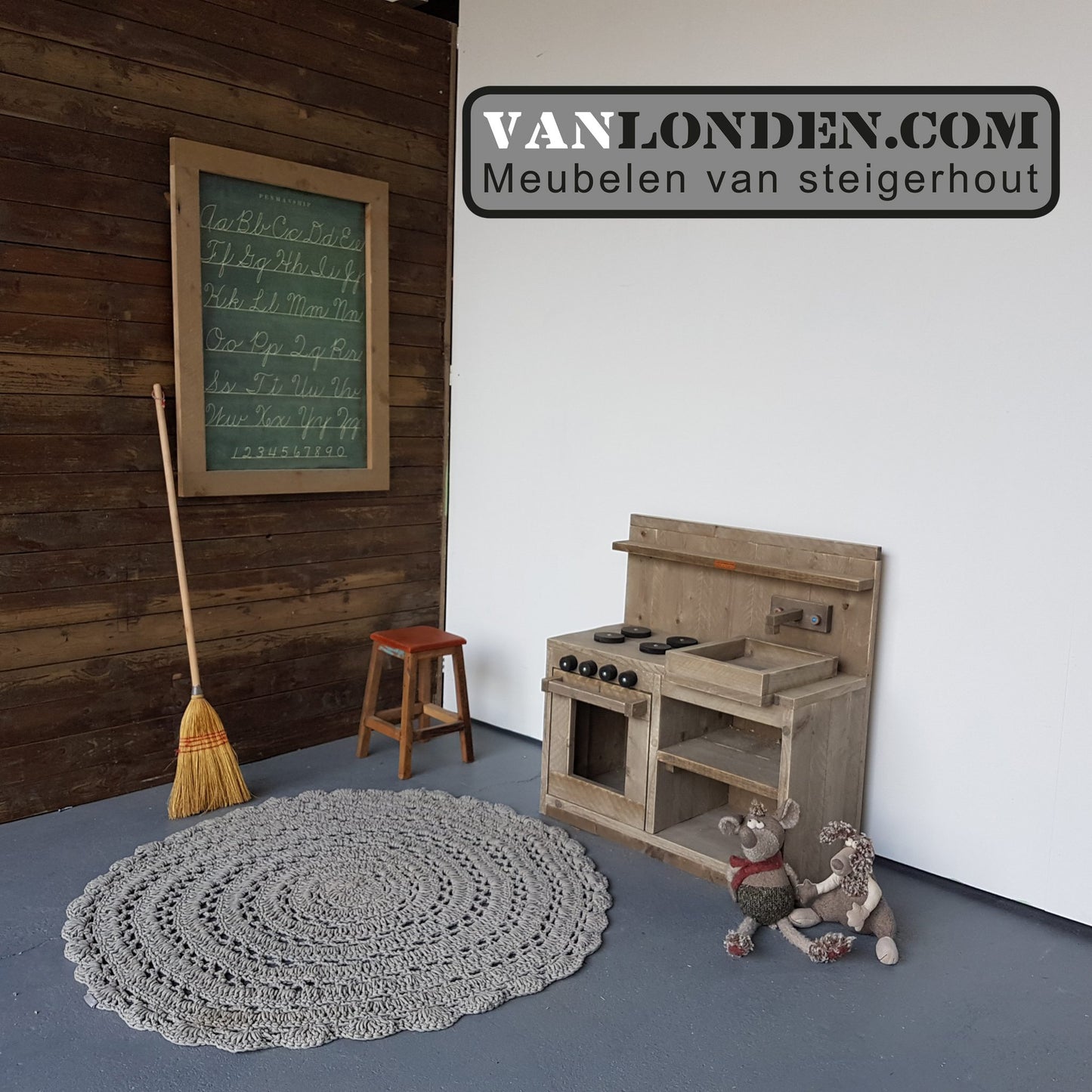 Steigerhouten kinderkeukentje Marlot