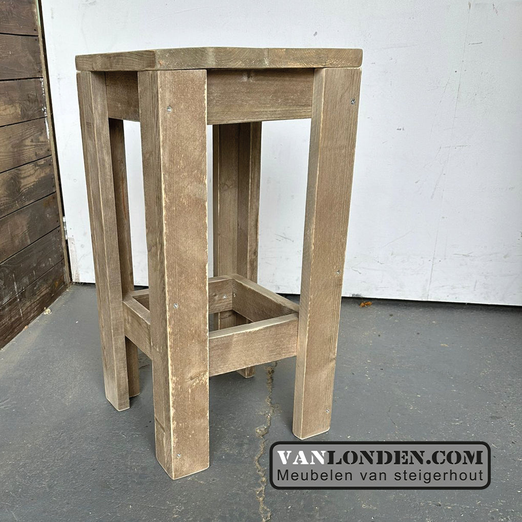 Steigerhouten krukje Fender