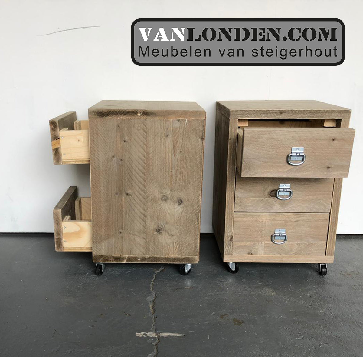 Steigerhouten nachtkastje Nadal