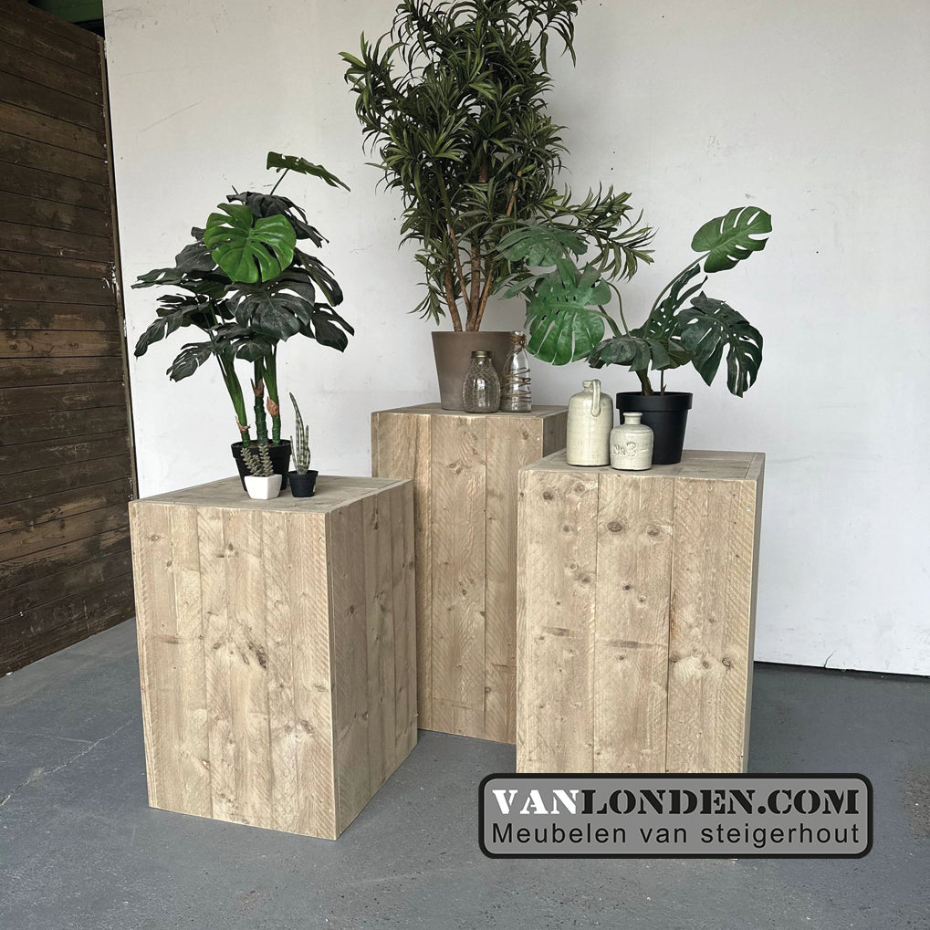 Steigerhouten plantensokkel Wim