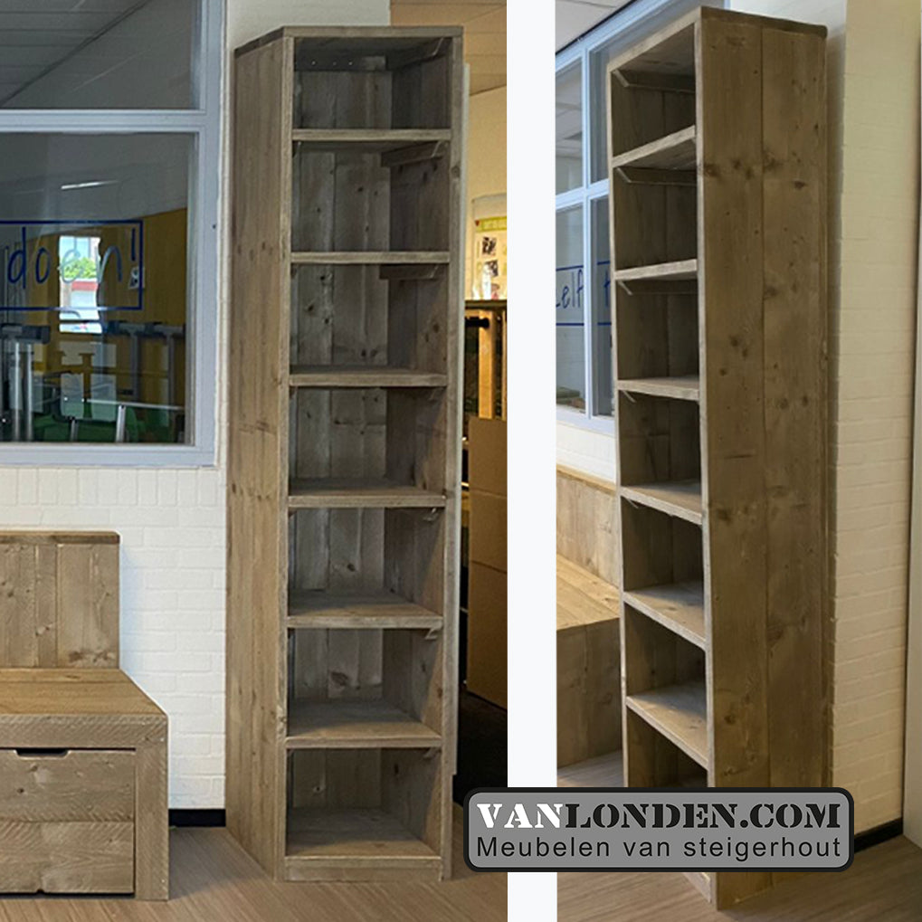 Steigerhouten smalle boekenkast Aniela