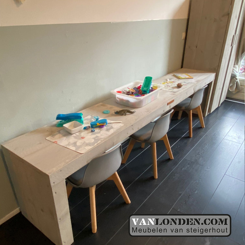 Steigerhouten speeltafel/bureau Ian