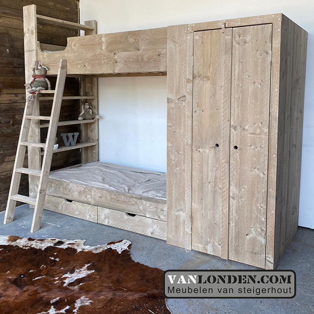 Steigerhouten stapelbed met kast Elin