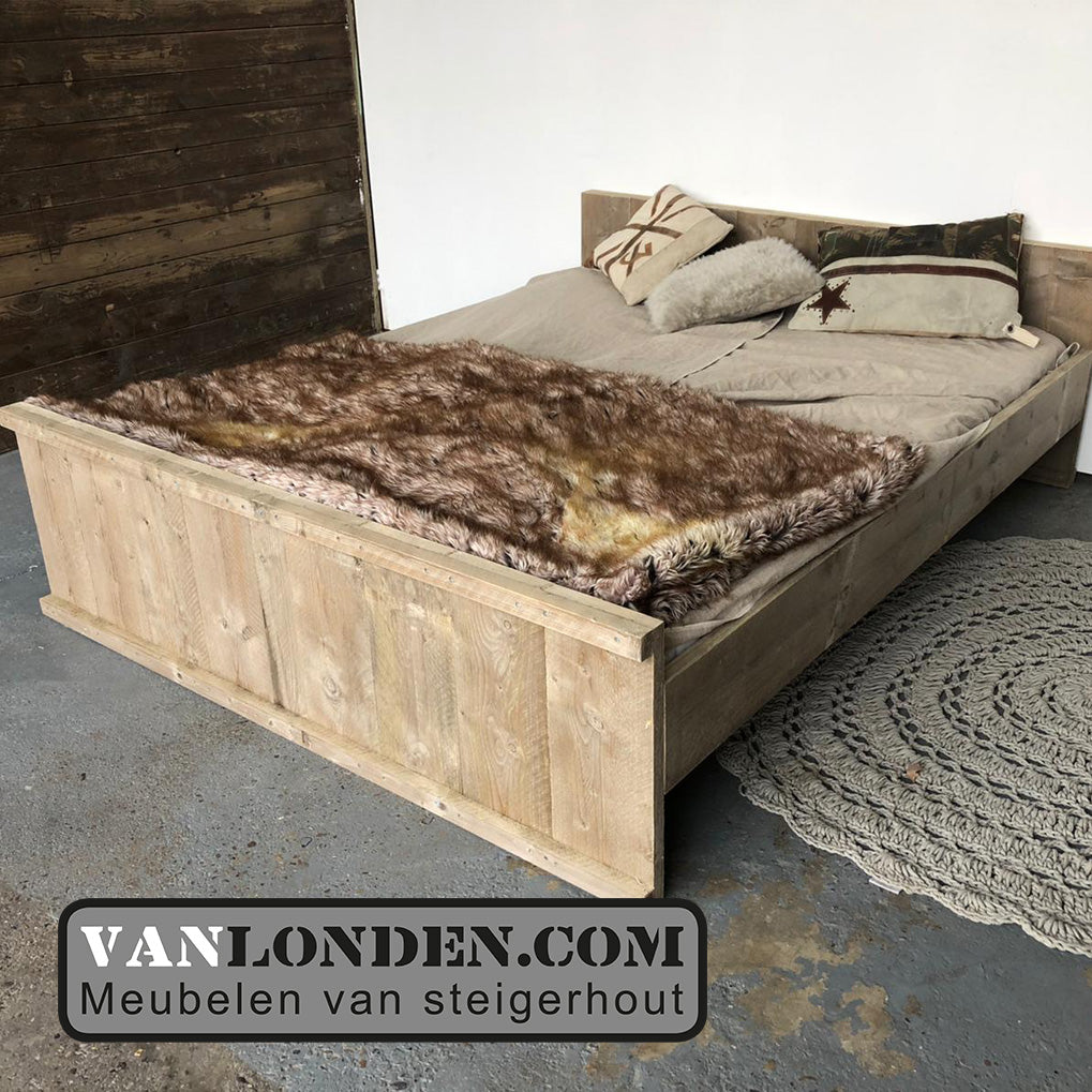 Steigerhouten tweepersoonsbed Lizzie