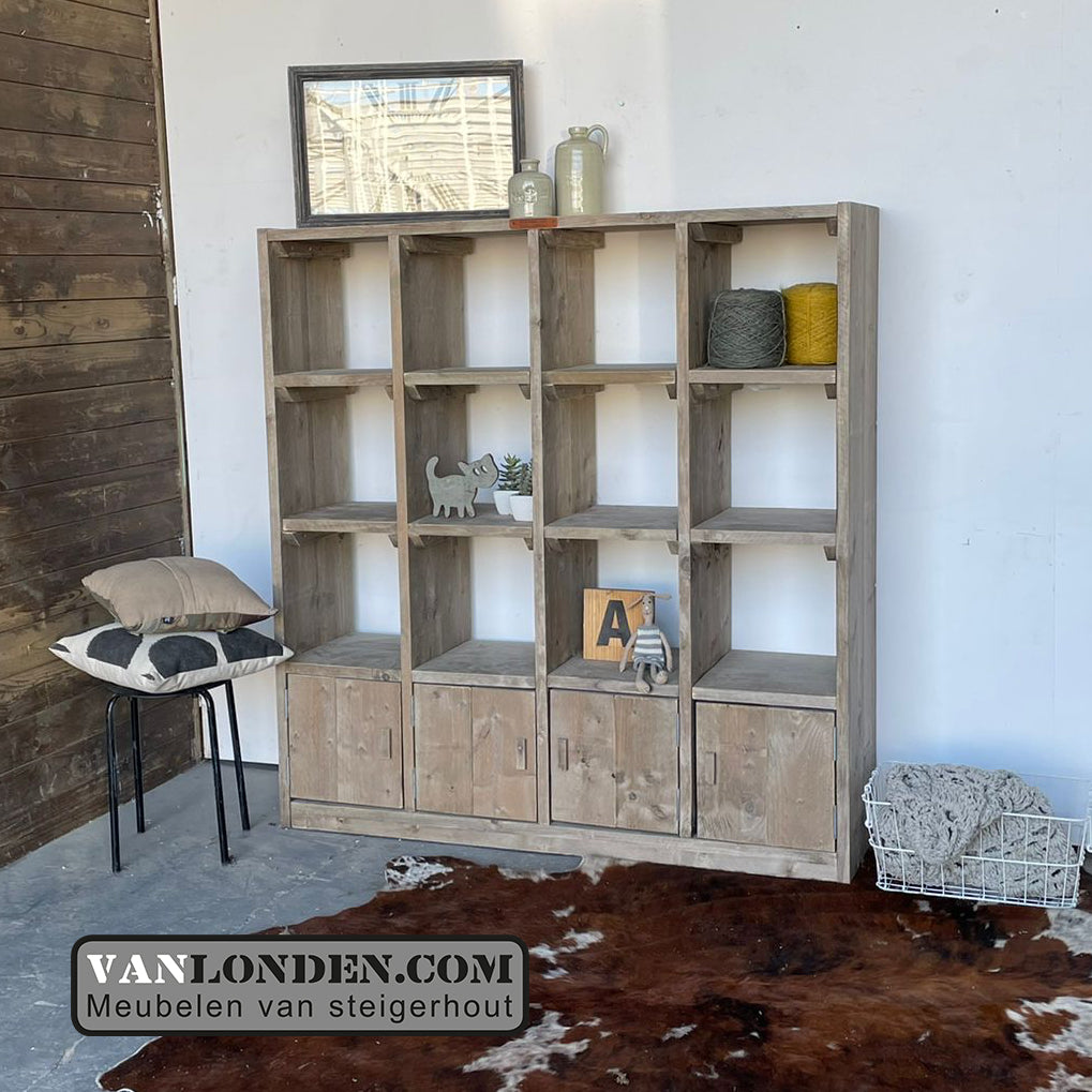 Steigerhouten vakkenkast Mascha