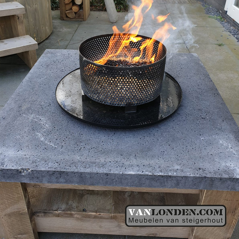 Steigerhouten vuurtafel met vuurkorf pelletmand Kobe