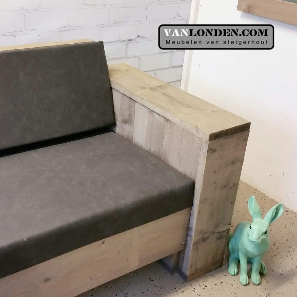 Steigerhouten fusion bank Samantha