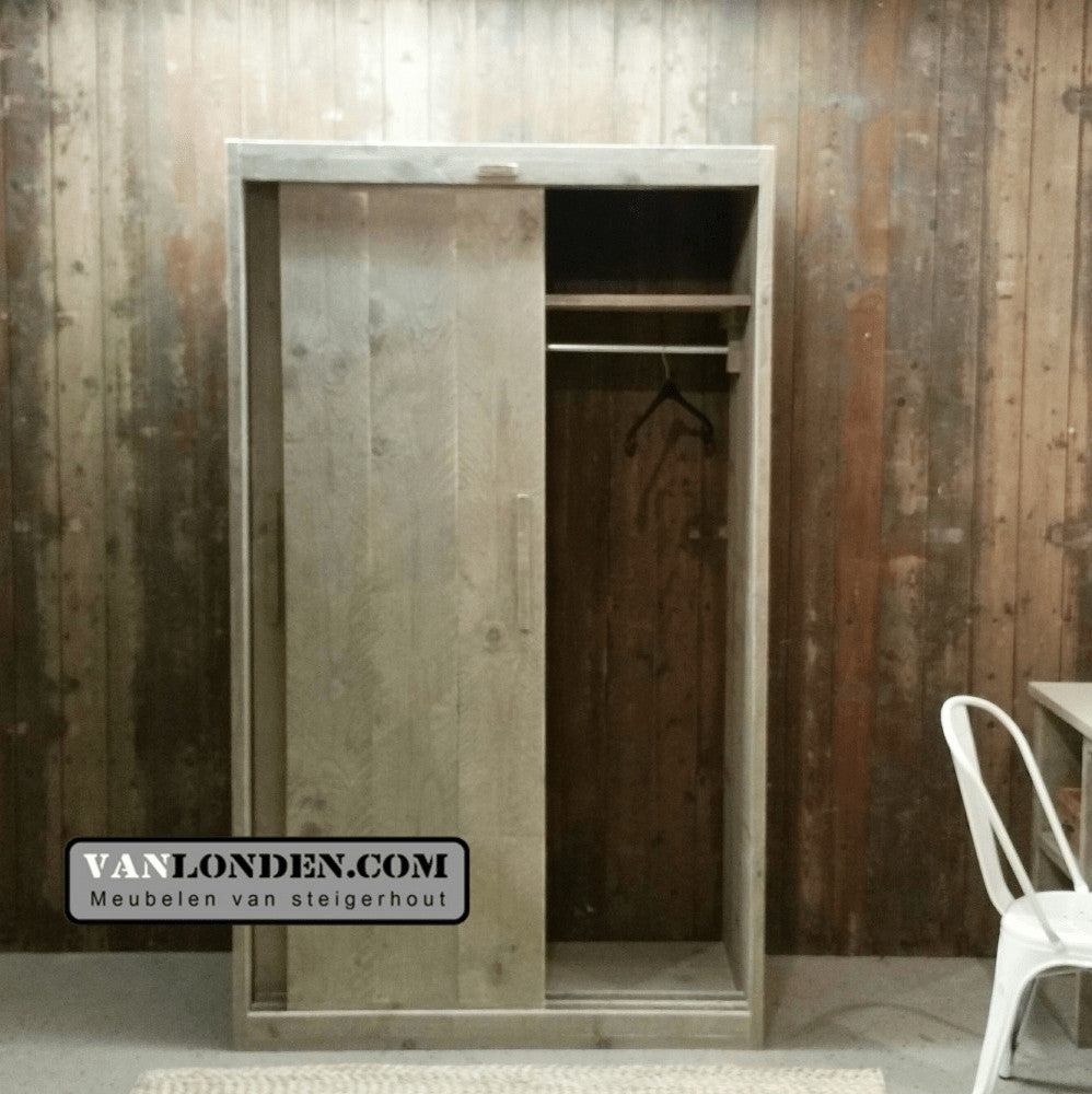 Steigerhouten schuifdeurkast Claire