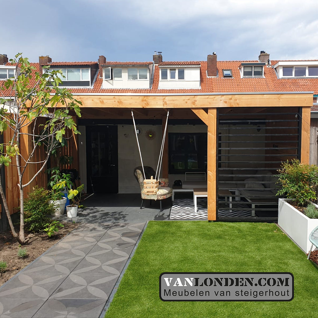 Douglas overkapping Louk