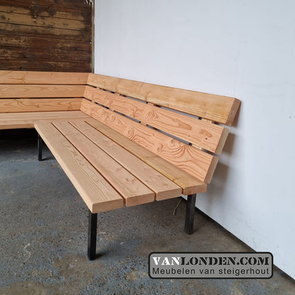 Hoekbank Rolf van Douglas balken