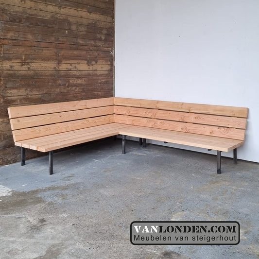 Hoekbank Rolf van Douglas balken