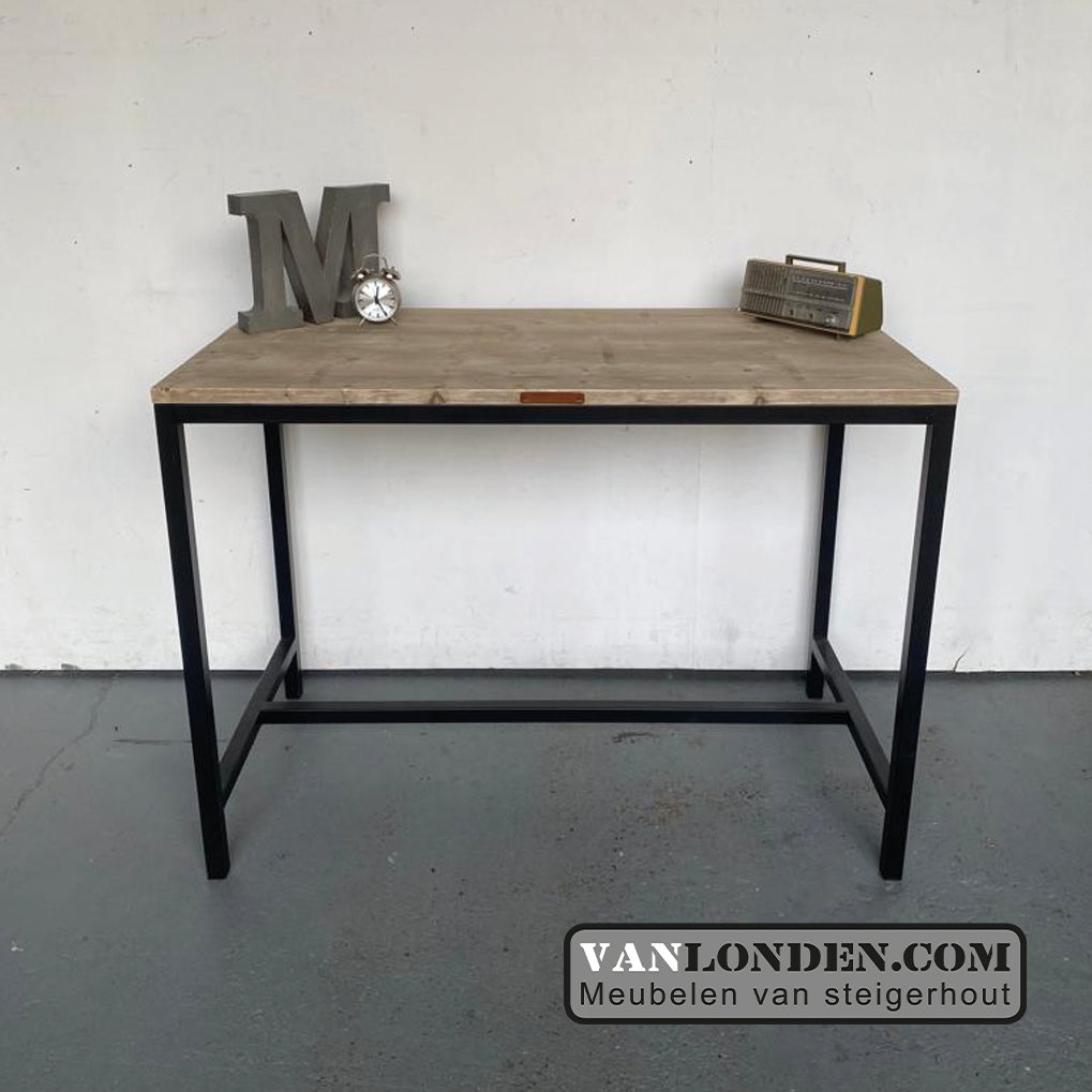 Industriële bartafel Karl