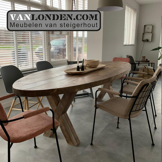 Ovale tafel van balken Pelle