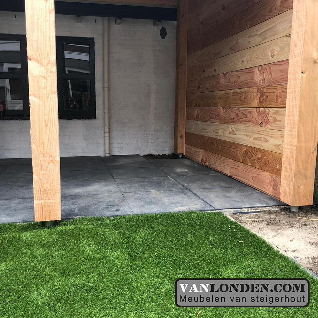 Douglas overkapping Louk