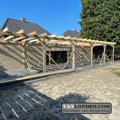 Steigerhout overkapping Manuel