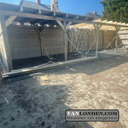 Steigerhout overkapping Manuel