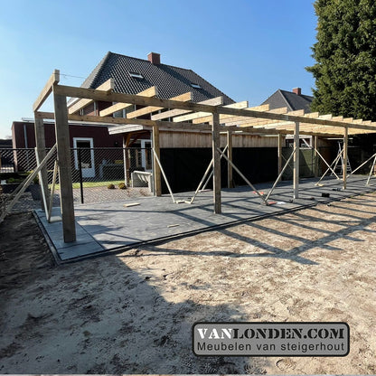 Steigerhout overkapping Manuel