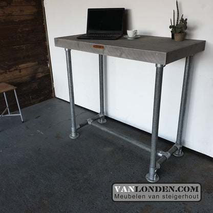 Steigerhout sta bureau Charley