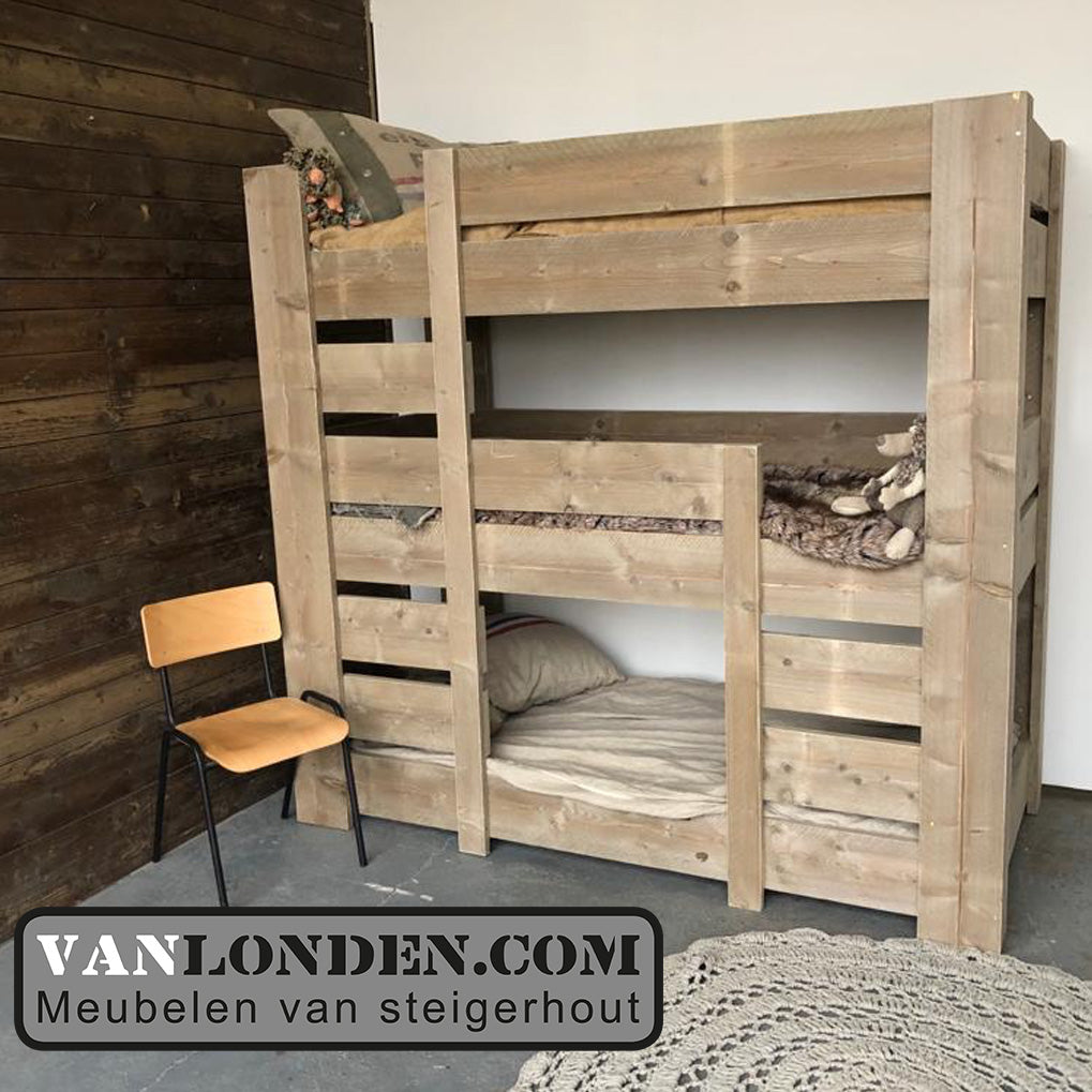 Steigerhouten 3-persoons stapelbed Trip