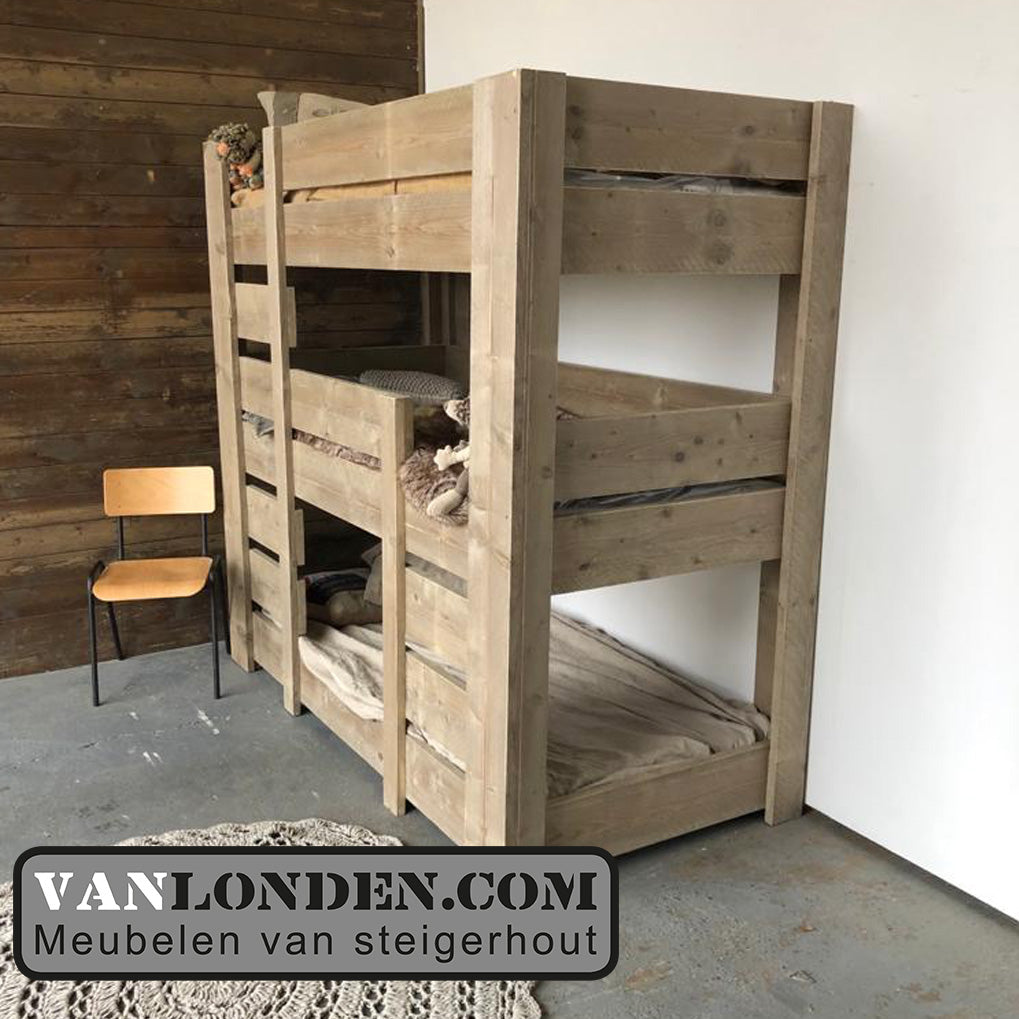 Steigerhouten 3-persoons stapelbed Trip