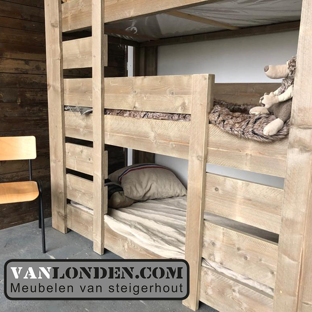 Steigerhouten 3-persoons stapelbed Trip
