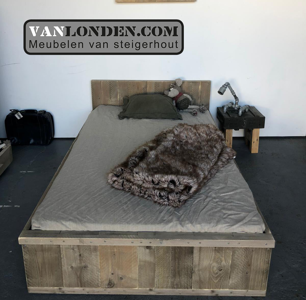 Steigerhouten bed Biba