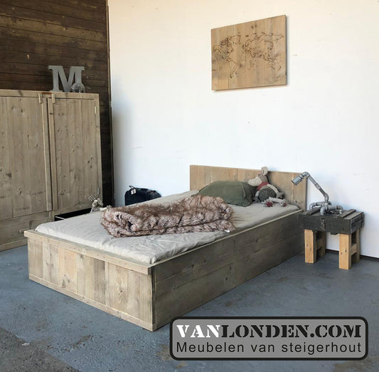 Steigerhouten bed Biba