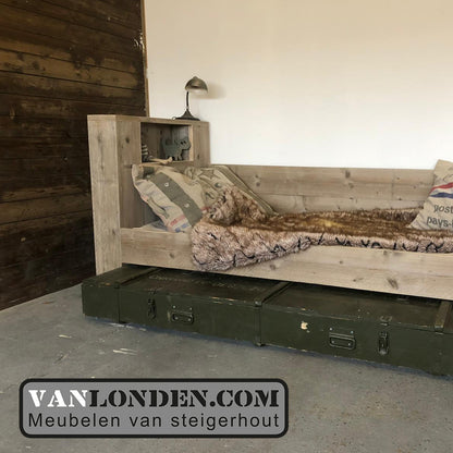 Steigerhouten bedbank Joas