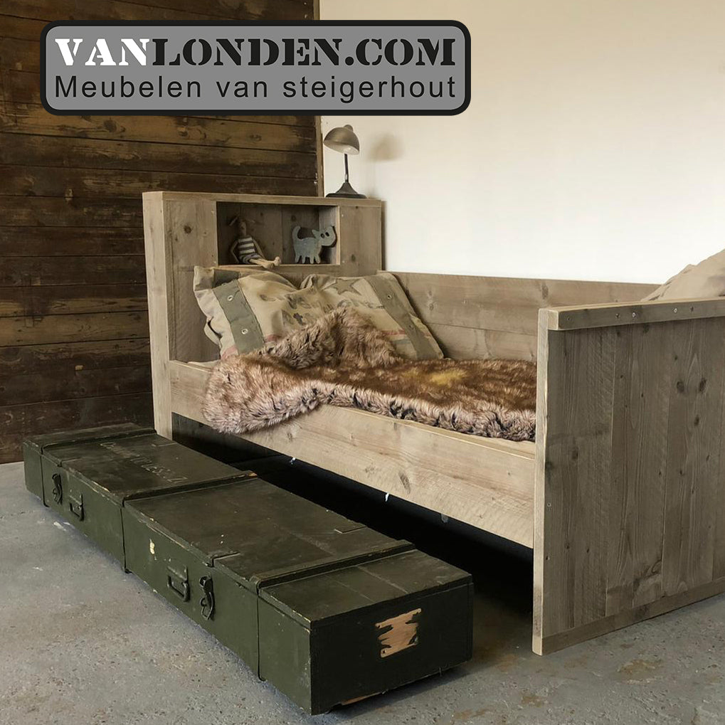 Steigerhouten bedbank Joas