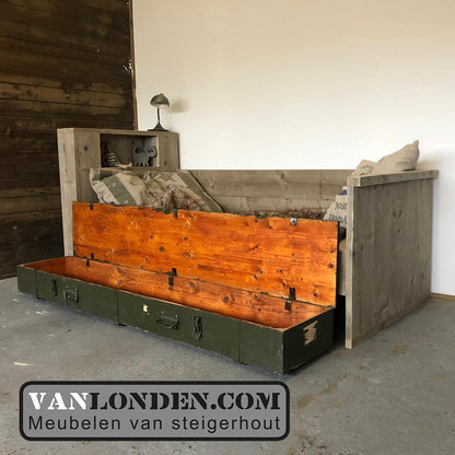 Steigerhouten bedbank Joas