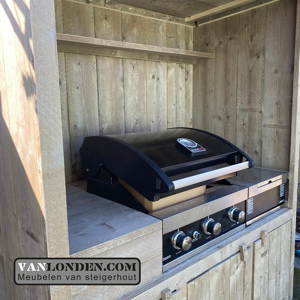 Steigerhouten buitenkeuken Bas