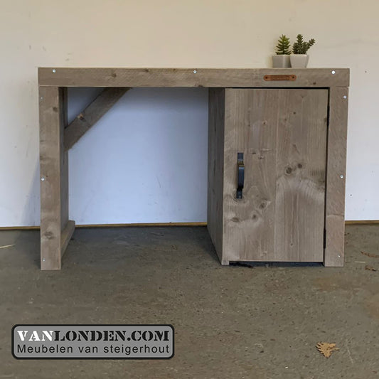 Steigerhouten bureau Mattie