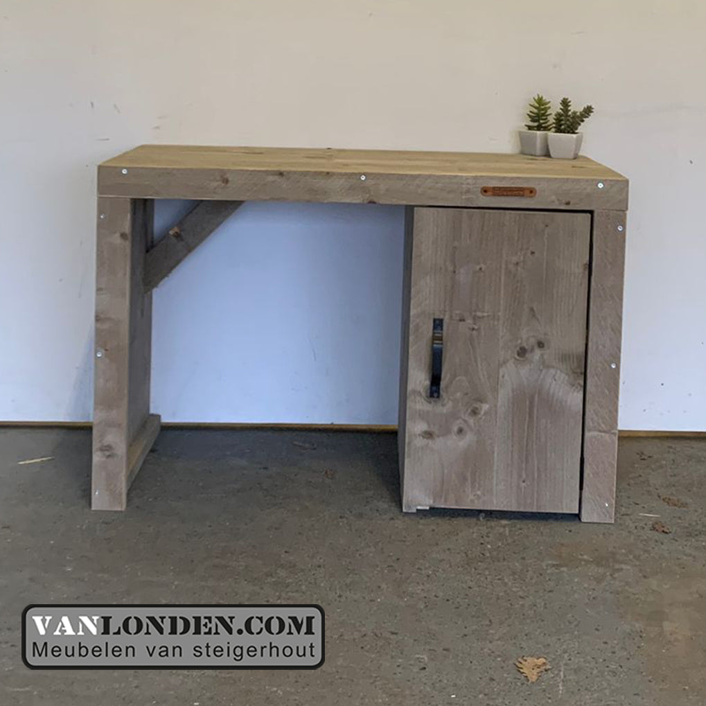 Steigerhouten bureau Mattie