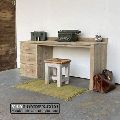 Steigerhouten bureau Koos