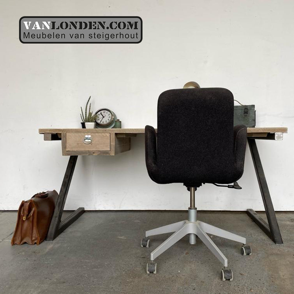 Steigerhouten bureau Mandy