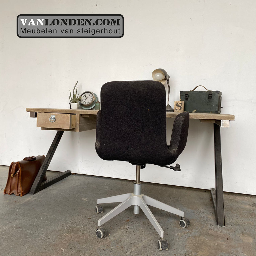 Steigerhouten bureau Mandy