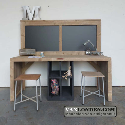 Steigerhouten bureau met krijtbord Ibo