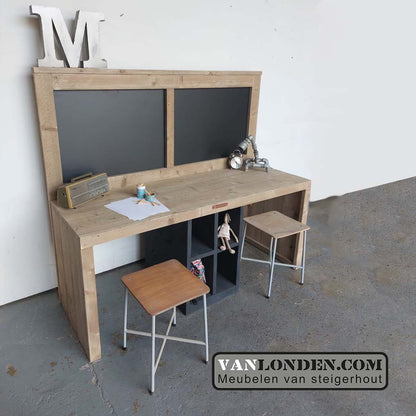 Steigerhouten bureau met krijtbord Ibo
