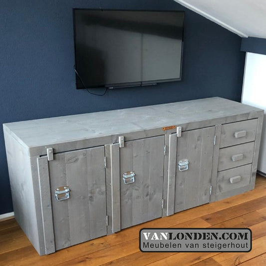 Steigerhouten dressoirkast Joe