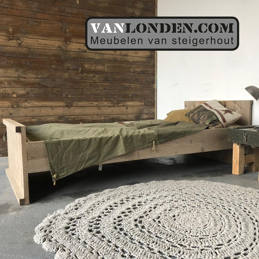 Steigerhouten bed Pim