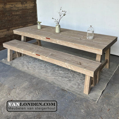 Steigerhouten eettafel Dinah en zitbank