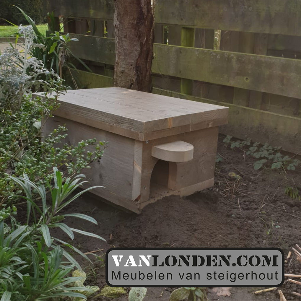 Steigerhouten egelhuisje